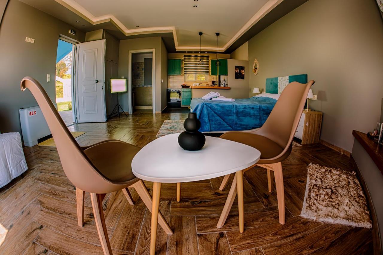 Atrium Vinea Brintziki Winery Apartment Smila Ngoại thất bức ảnh